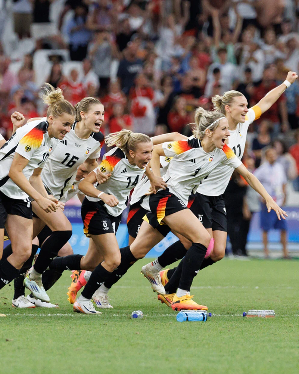 翘首以待他 翘首以待他